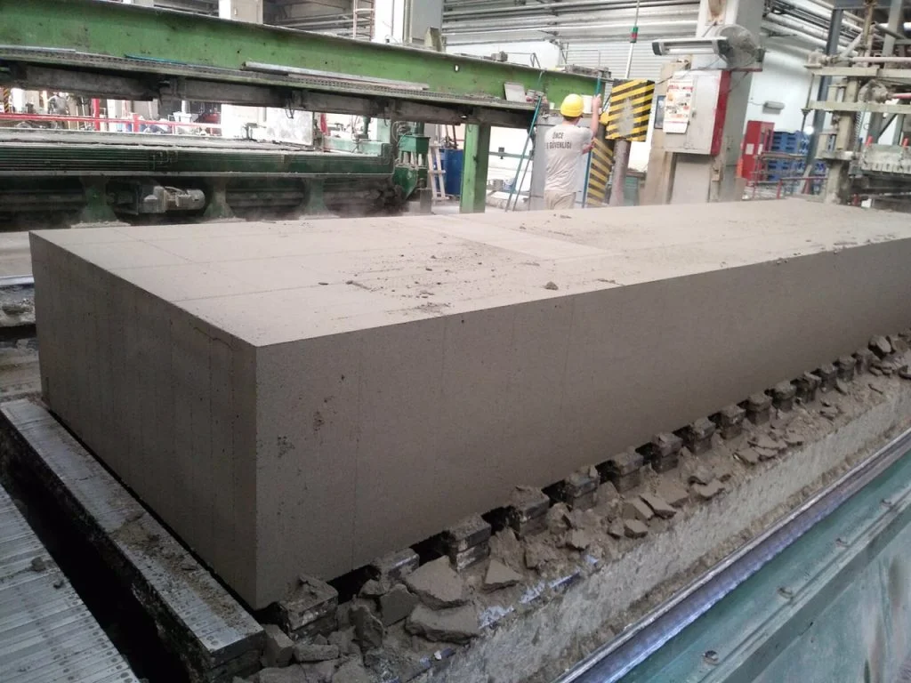 بلوک‌های بتنی سبک اتوکلاو شده مناسب دیوارچینی و ساخت‌وساز مدرن