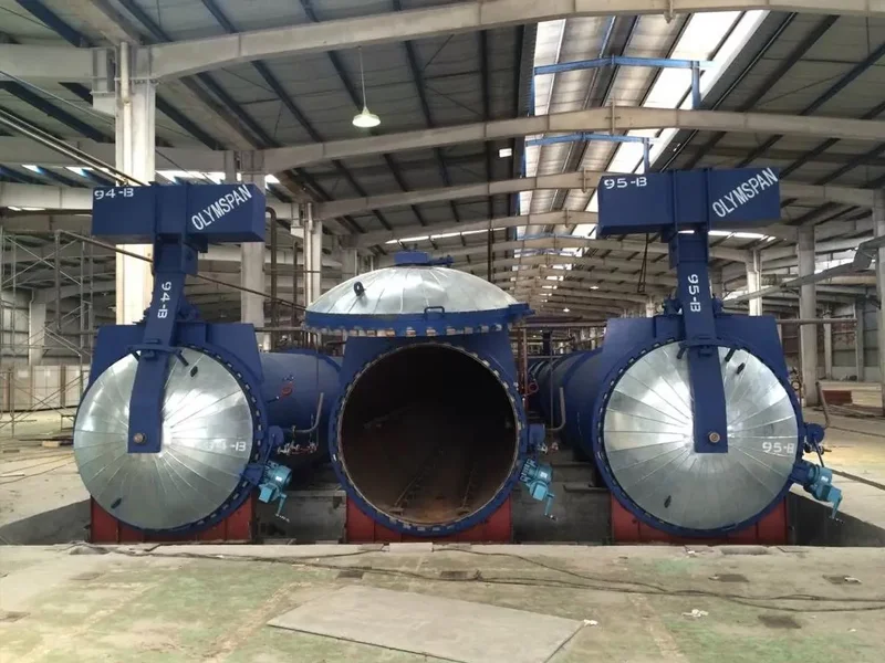 اتوکلاو مخصوص تولید بلوک سبک AAC یا هبلکس با بخار فشار بالا.