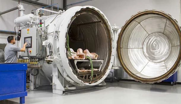 اتوکلاو سیستم تولید قطعات کامپوزیتی تقویتشده با فیبر کربن