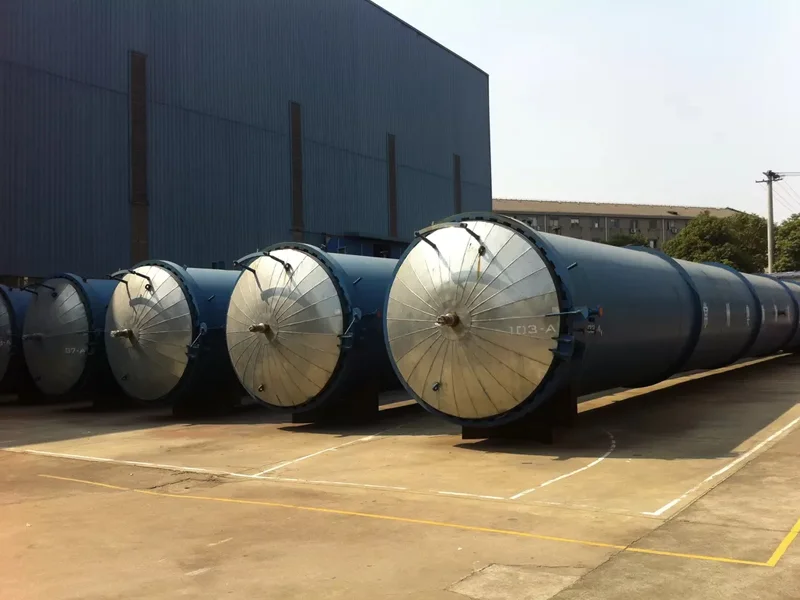 اتوکلاو مخصوص پخت و عملآوری بلوکهای هبلکس در صنعت ساختمان.