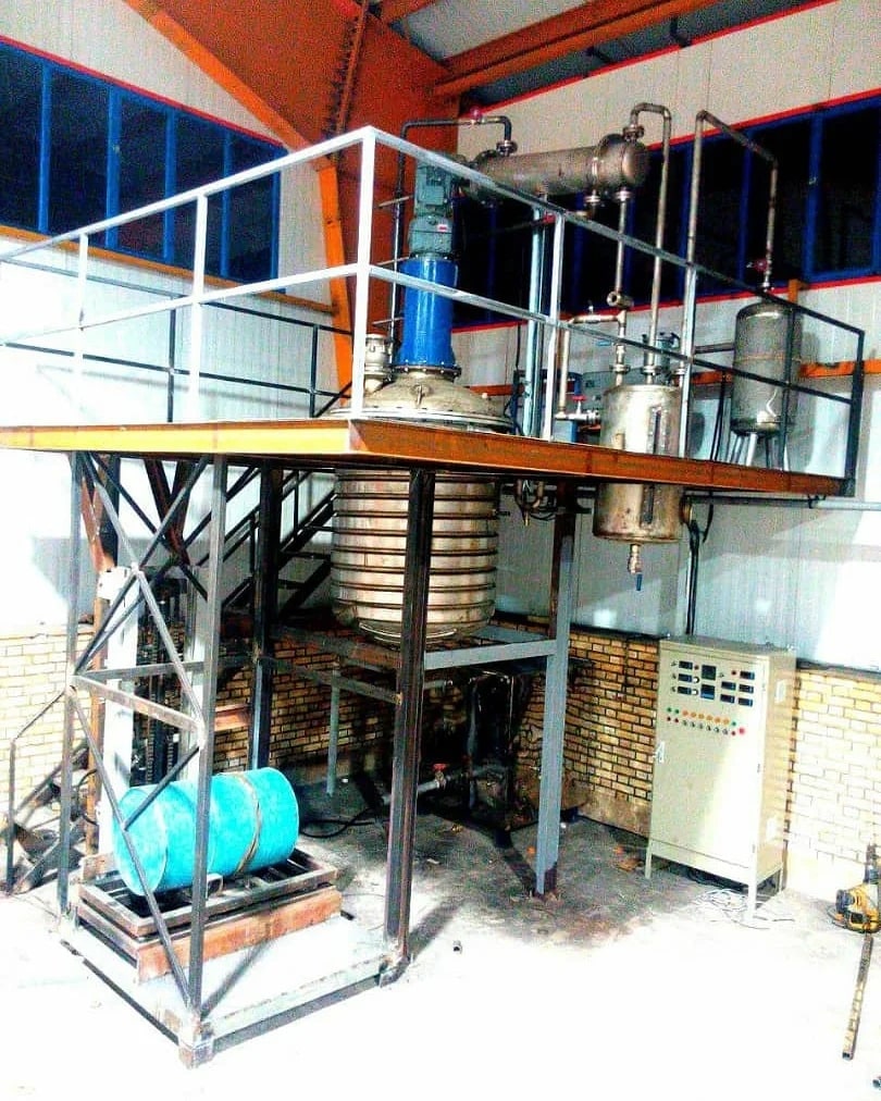 یک نمونه راکتور صنعتی ساختهشده توسط شرکت پترو صنعت تاراز