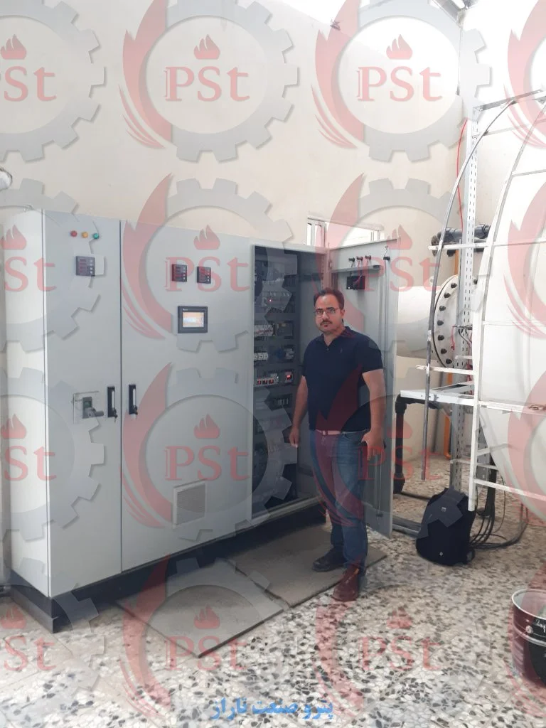 تابلو برق اتوکلاو تولید شیشه لمینت شامل سیستمهای کنترل، حفاظت و مدیریت فرآیند پخت شیشه