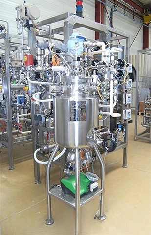 فرمانتور تخمیر حبوبات برای انجام فرآیند تخمیر کنترلشده و تولید محصولات تخمیری