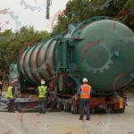 یک اتوکلاو صنعتی مدرن با پوشش ضخیم، که سیستم توزیع هوای داغ تحت فشار آن برای عملیات پخت سریع و یکنواخت مواد کامپوزیتی به نمایش گذاشته شده است.